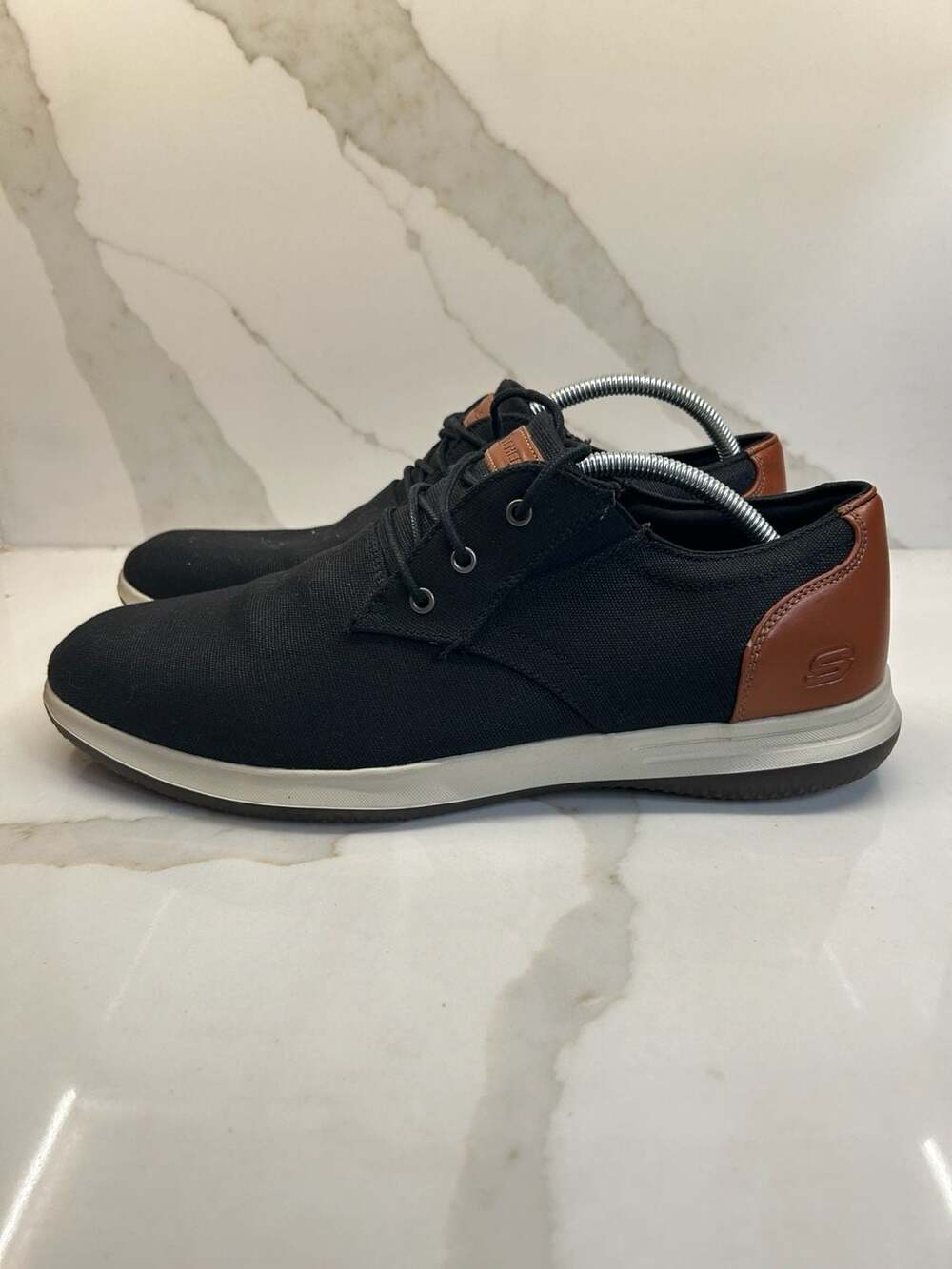 Skechers Darlow Remego Casual Shoes Black Canvas Oxford (Size: 11.5)